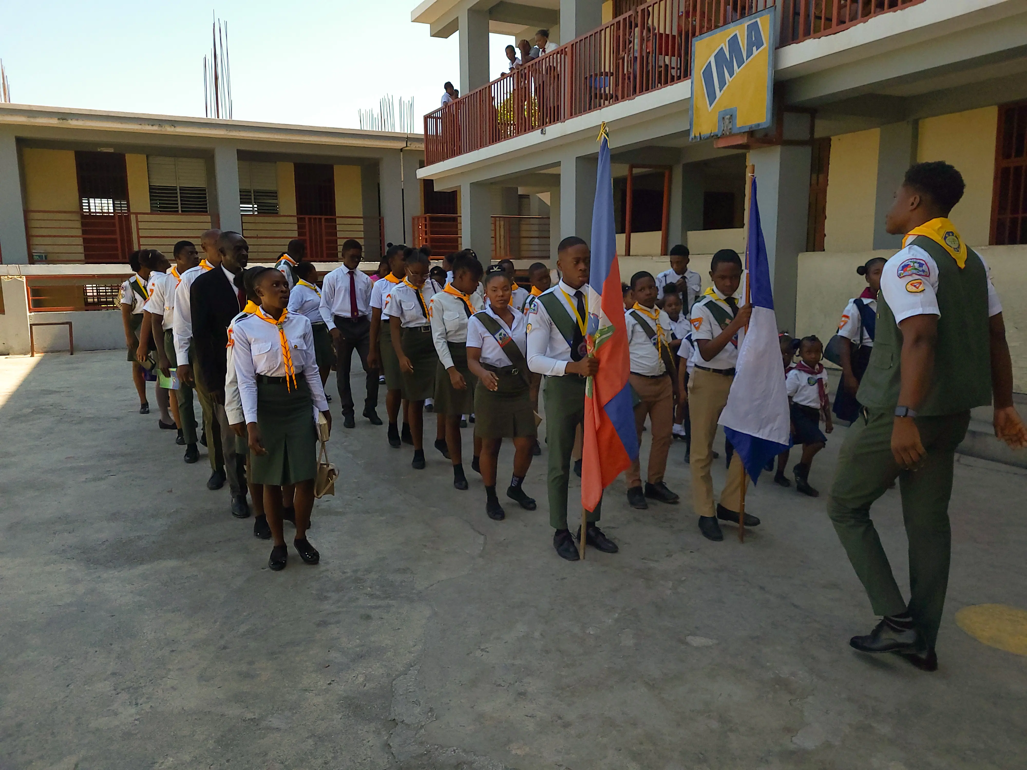 L'eglise durant la journee mondiale des eclaireurs